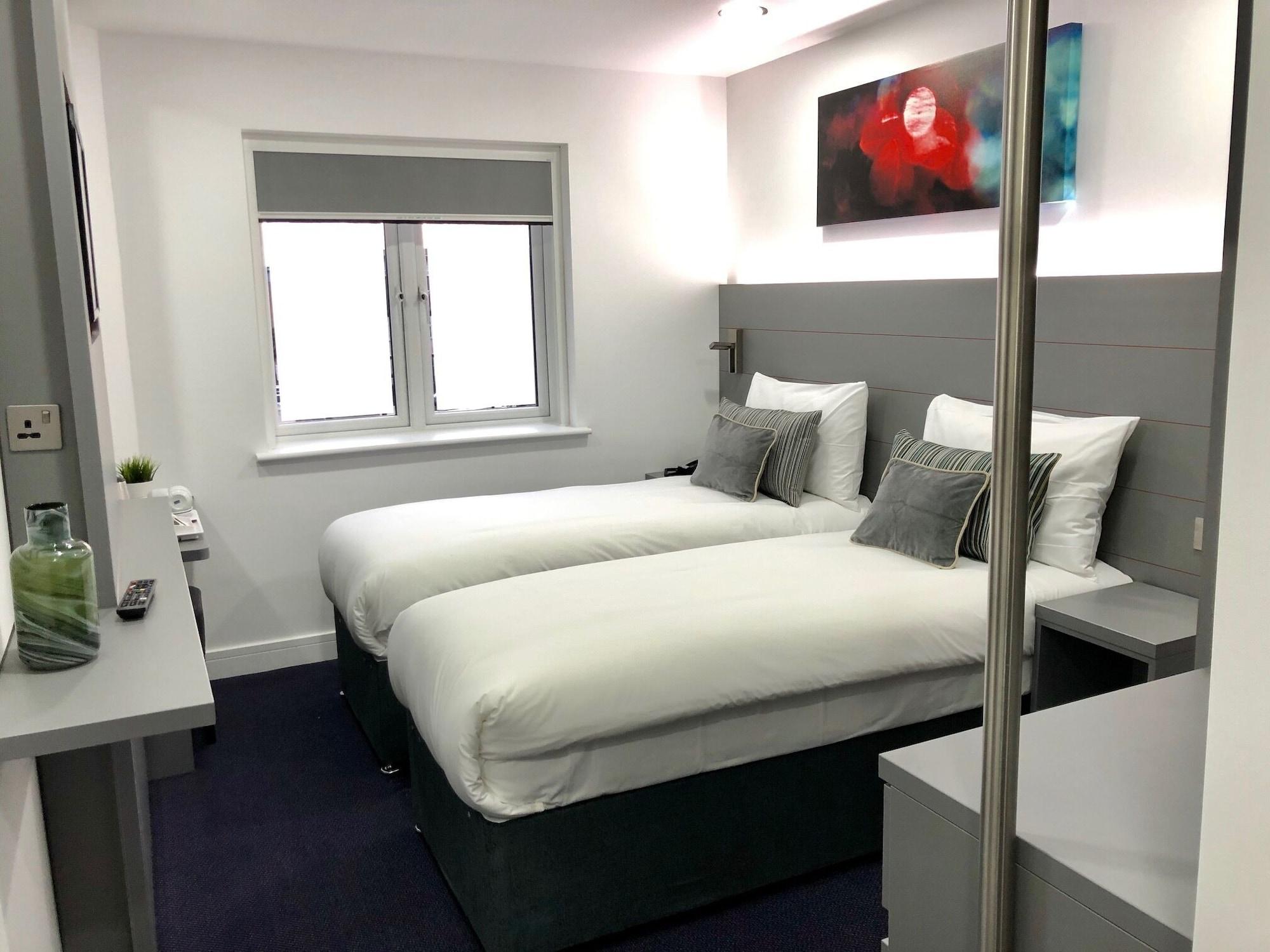 Ilford Hotel Goodmayes المظهر الخارجي الصورة