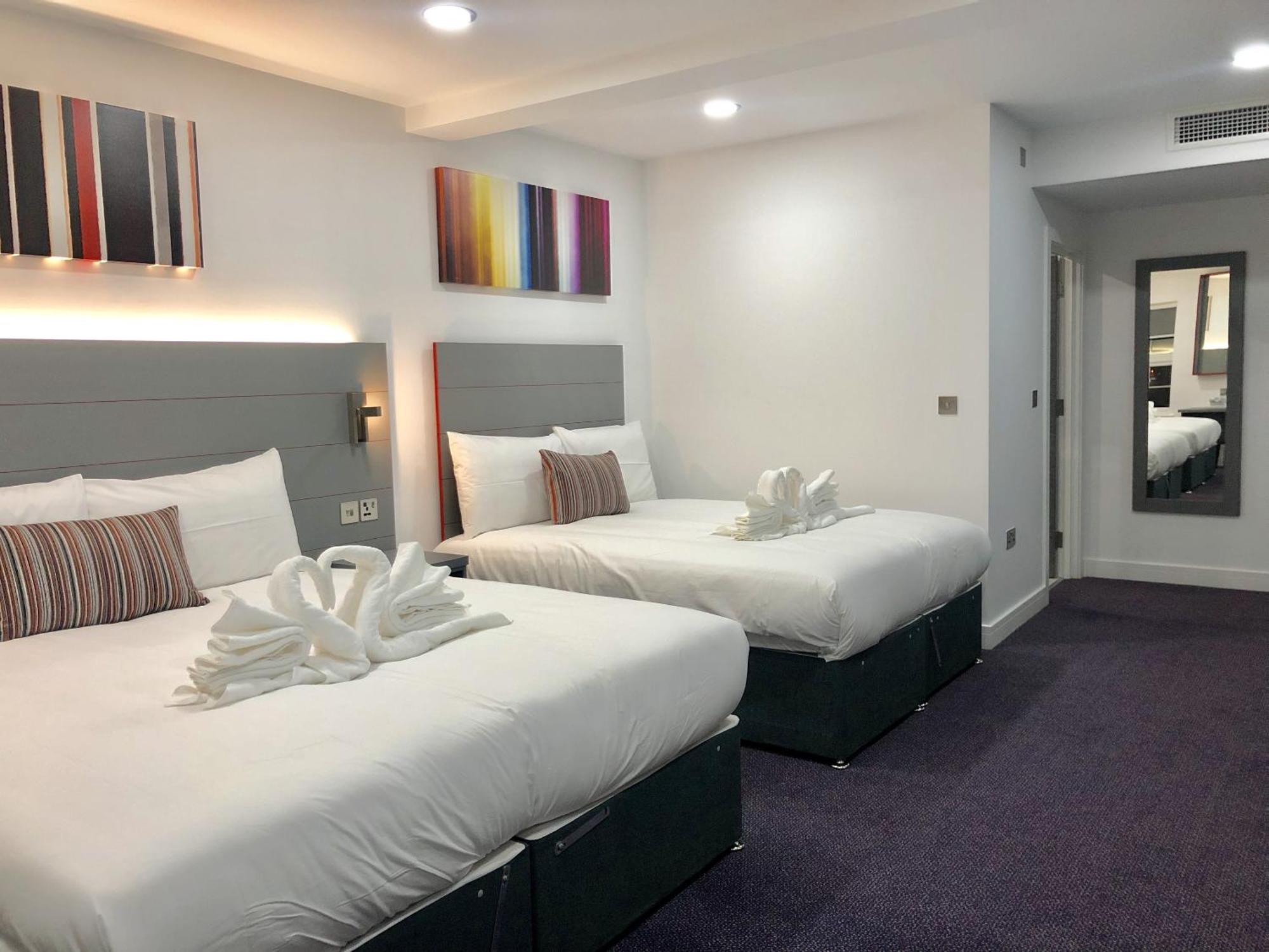 Ilford Hotel Goodmayes المظهر الخارجي الصورة