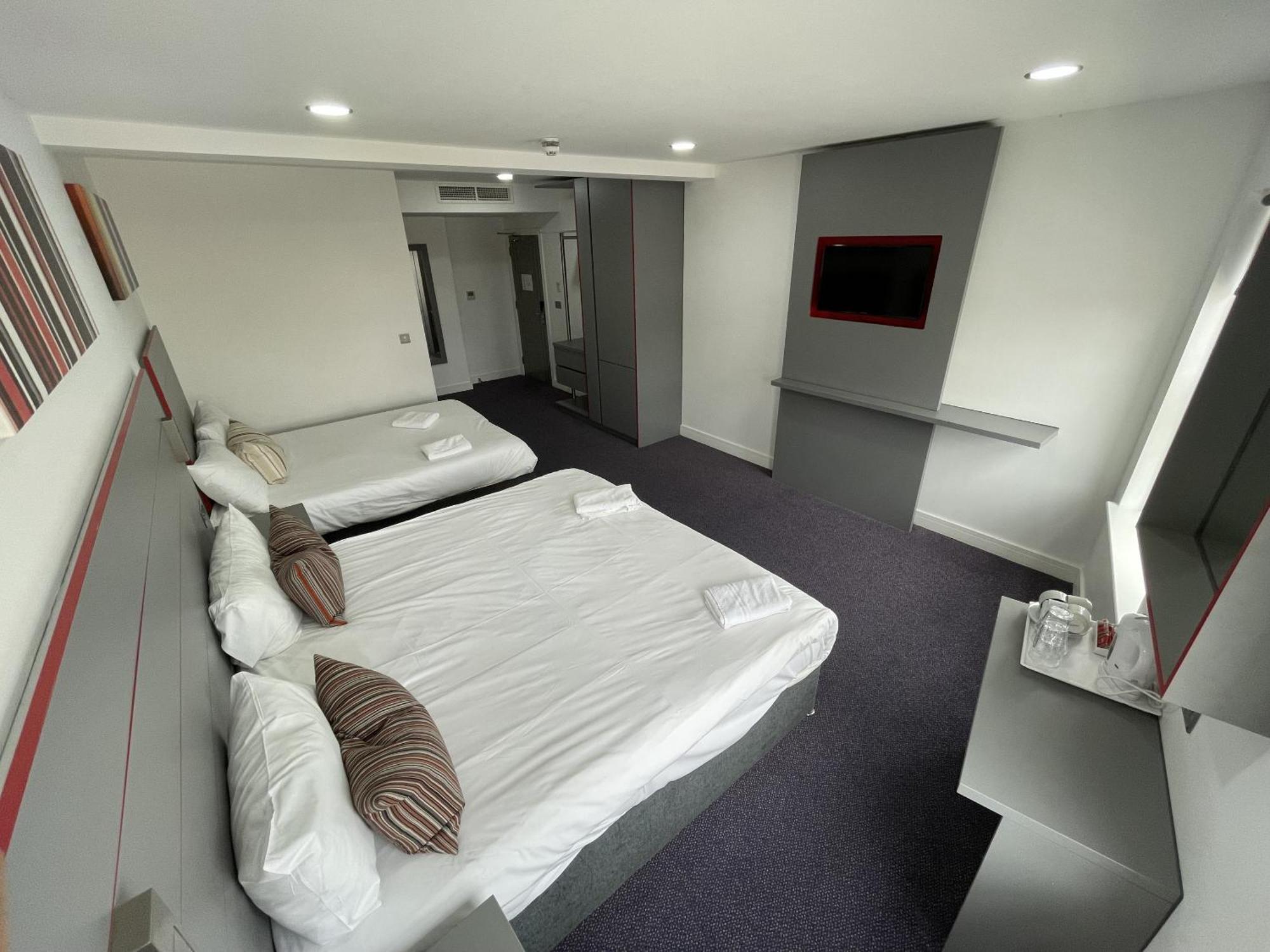 Ilford Hotel Goodmayes الغرفة الصورة