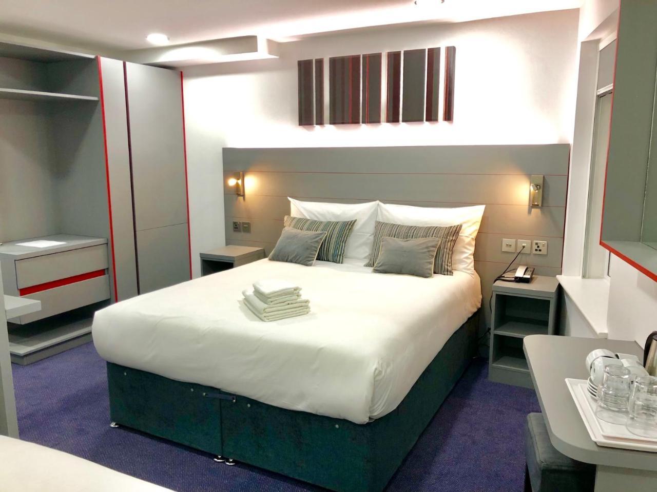 Ilford Hotel Goodmayes المظهر الخارجي الصورة